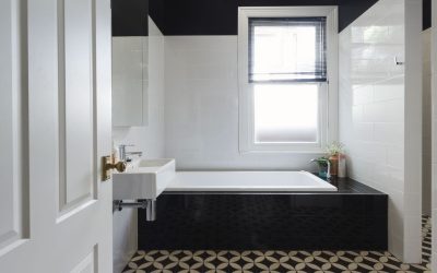 Bathroom Renovating: Traditional Decorating